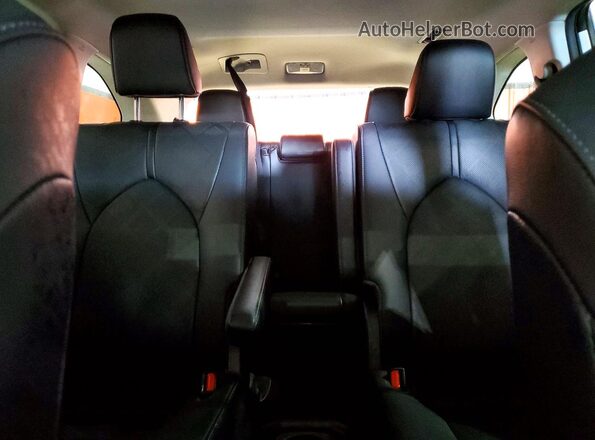 5TDFZRBH9LS050128 2020 TOYOTA HIGHLANDER White Հետևի նստատեղերի տեսք