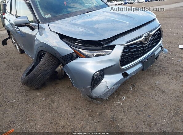 5TDFZRBH9NS193390 2022 TOYOTA HIGHLANDER Серый Вид спереди
