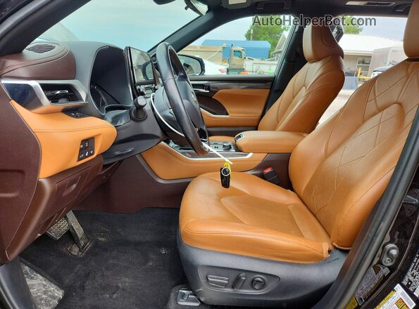 5TDFZRBHXLS037551 2020 TOYOTA HIGHLANDER Black Front interior view