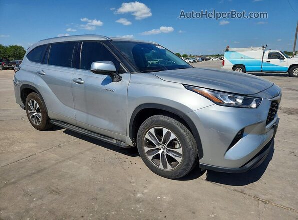 5TDGARAH2LS500215 2020 TOYOTA HIGHLANDER Silver წინა მარჯვენა