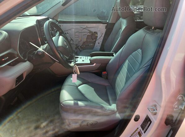 5TDGARAH2MS006776 2021 TOYOTA HIGHLANDER Белый Вид салона спереди