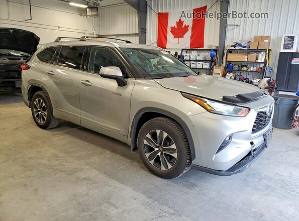 5TDGBRCH8LS503663 2020 TOYOTA HIGHLANDER Silver Передня права чверть