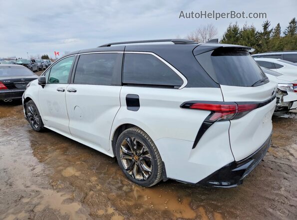 5TDGRKEC9MS007969 2021 TOYOTA SIENNA Black Trasero izquierdo