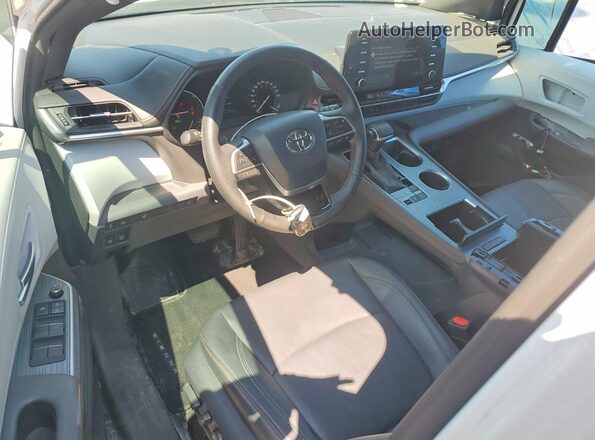 5TDGSKFC3MS031042 2021 TOYOTA SIENNA White Dashboard view