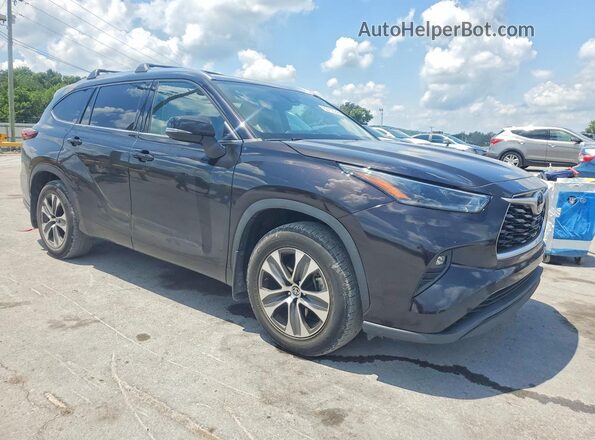 5TDGZRAH4MS045930 2021 TOYOTA HIGHLANDER Black Przód prawy