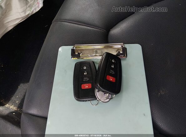5TDGZRAH5LS513887 2020 TOYOTA HIGHLANDER Red Widok deski rozdzielczej