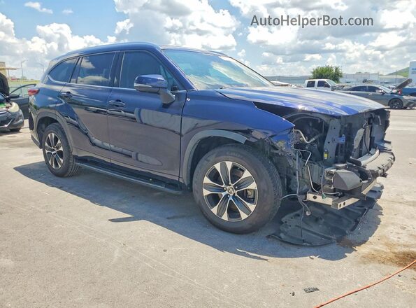 5TDGZRAH7MS062284 2021 TOYOTA HIGHLANDER Blue Przód prawy