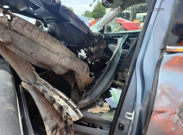 5TDGZRAH8MS042772 2021 TOYOTA HIGHLANDER Blue Вид салону спереду