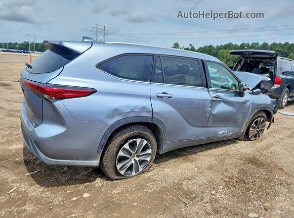 5TDGZRAH8MS042772 2021 TOYOTA HIGHLANDER Blue Задня права чверть