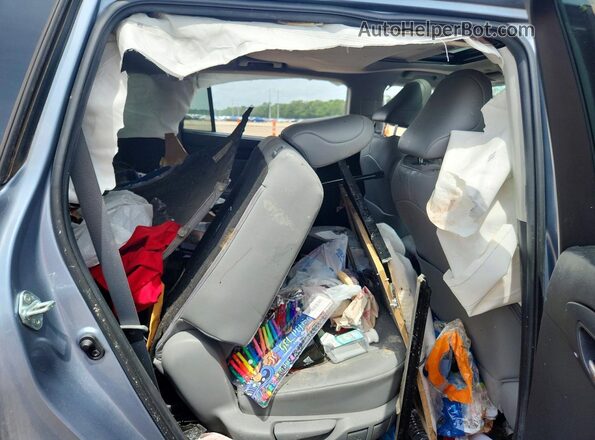 5TDGZRAH8MS042772 2021 TOYOTA HIGHLANDER Blue Вид задніх сидінь