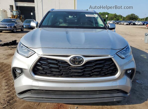 5TDGZRAH9LS012307 2020 TOYOTA HIGHLANDER Silver Widok z przodu