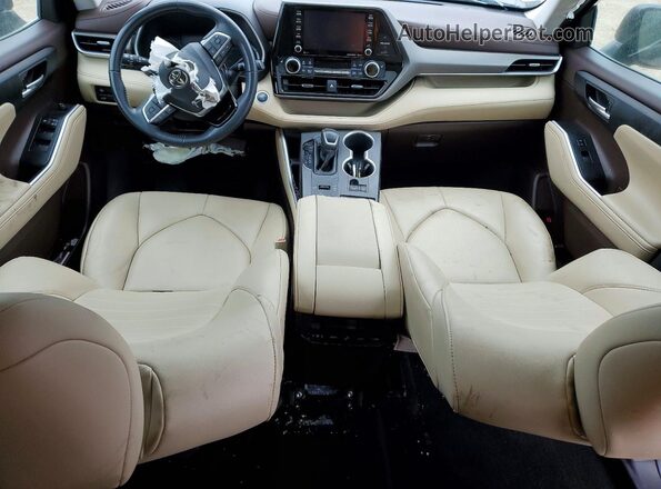 5TDGZRAH9MS062903 2021 TOYOTA HIGHLANDER Blue Dashboard view