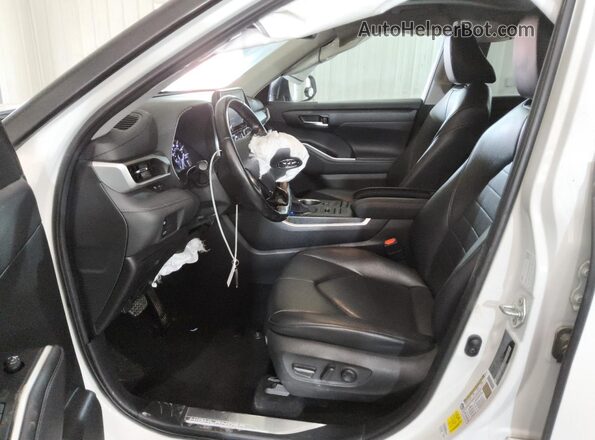 5TDGZRBH0LS502245 2020 TOYOTA HIGHLANDER White 