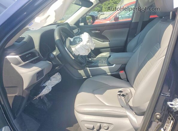 5TDGZRBH1MS116564 2021 TOYOTA HIGHLANDER Blue Սալոնի դիմացի տեսք