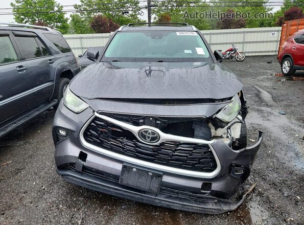 5TDGZRBH2MS064622 2021 TOYOTA HIGHLANDER Gray Вид спереду