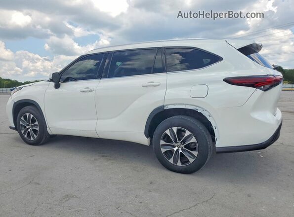 5TDGZRBH8MS079660 2021 TOYOTA HIGHLANDER Белый Задняя левая четверть