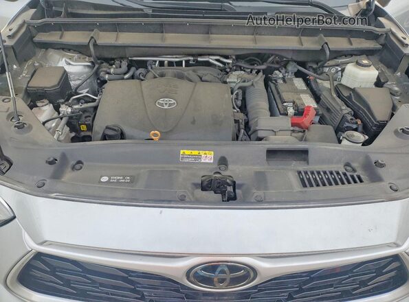 5TDGZRBH8MS539433 2021 TOYOTA HIGHLANDER Silver Engine compartment view
