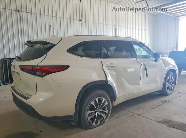 5TDGZRBHXMS535030 2021 TOYOTA HIGHLANDER Белый Задняя правая четверть