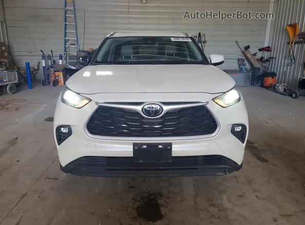 5TDGZRBHXMS535030 2021 TOYOTA HIGHLANDER Белый Вид спереди