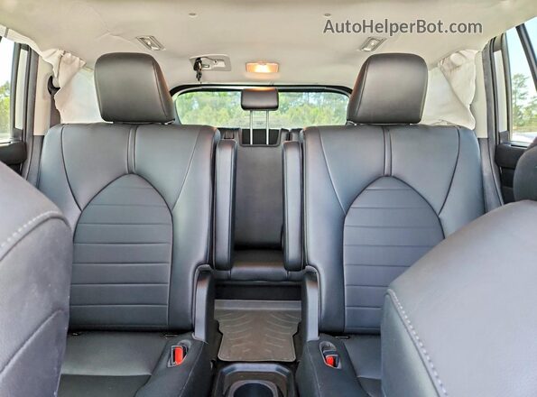 5TDHZRAH2LS501409 2020 TOYOTA HIGHLANDER Silver Rear seats view