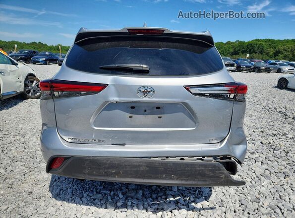 5TDHZRAH2LS501409 2020 TOYOTA HIGHLANDER Silver Rear view