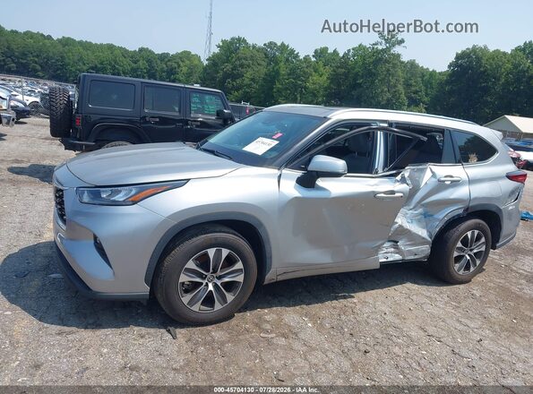 5TDHZRAH6LS012284 2020 TOYOTA HIGHLANDER Silver Vista frontal