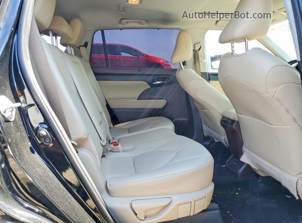 5TDHZRBH6LS506742 2020 TOYOTA HIGHLANDER Black Rear interior view