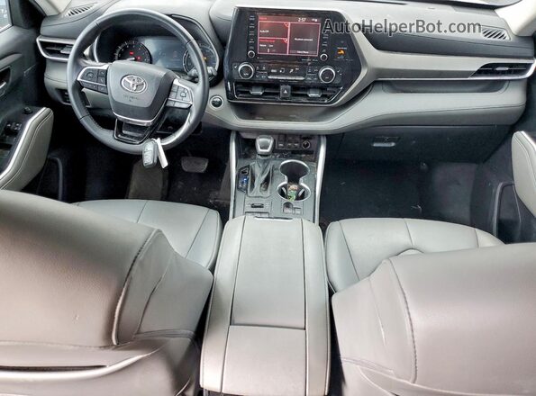 5TDHZRBH6MS533649 2021 TOYOTA HIGHLANDER Белый Вид панели приборов