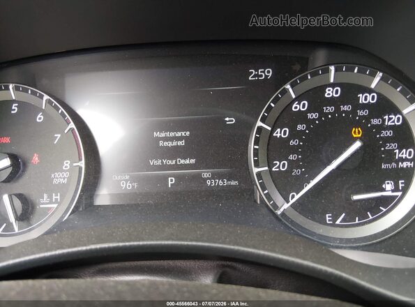 5TDHZRBH7LS000854 2020 TOYOTA HIGHLANDER Silver Widok tylnych siedzeń