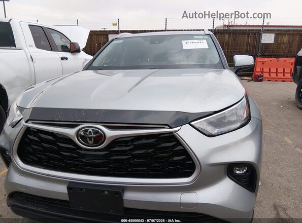 5TDHZRBH7LS000854 2020 TOYOTA HIGHLANDER Silver Widok wnętrza z tyłu