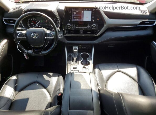 5TDHZRBH7LS520634 2020 TOYOTA HIGHLANDER Red Вид панелі приладів