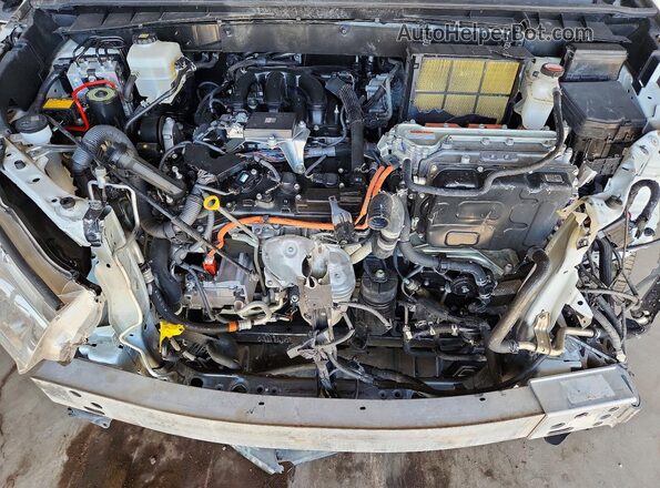 5TDJGRFH2HS034225 2017 TOYOTA HIGHLANDER White Widok komory silnika