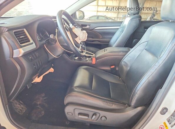 5TDJGRFH2HS034225 2017 TOYOTA HIGHLANDER White Widok wnętrza z przodu