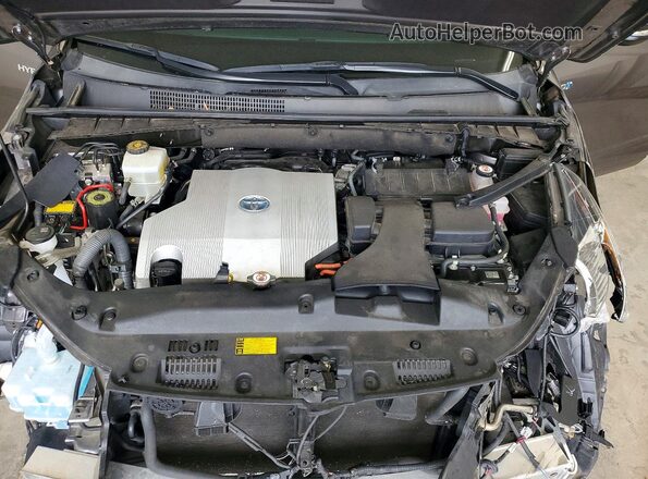 5TDJGRFH2JS037115 2018 TOYOTA HIGHLANDER Gray ძრავის განყოფილების ხედი