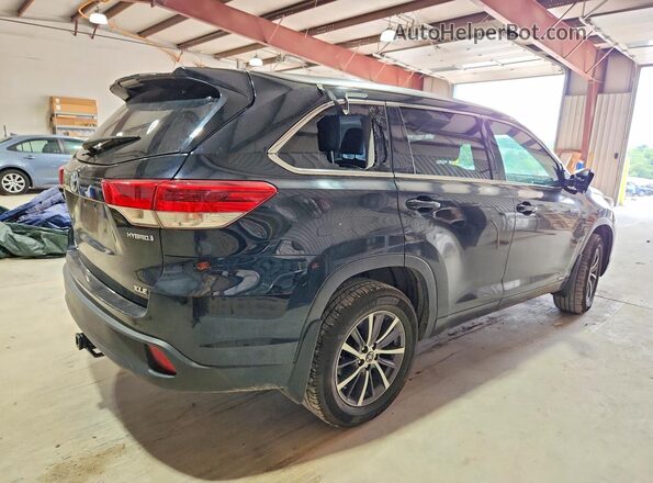 5TDJGRFH3JS038418 2018 TOYOTA HIGHLANDER Black Задня права чверть