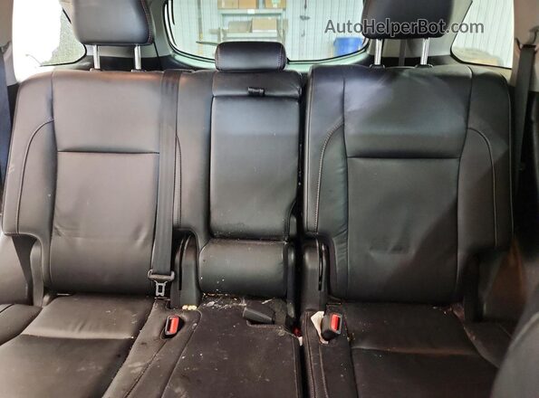 5TDJGRFH3JS038418 2018 TOYOTA HIGHLANDER Black Вид задніх сидінь