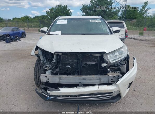 5TDJGRFH6JS039160 2018 TOYOTA HIGHLANDER White Widok zestawu wskaźników