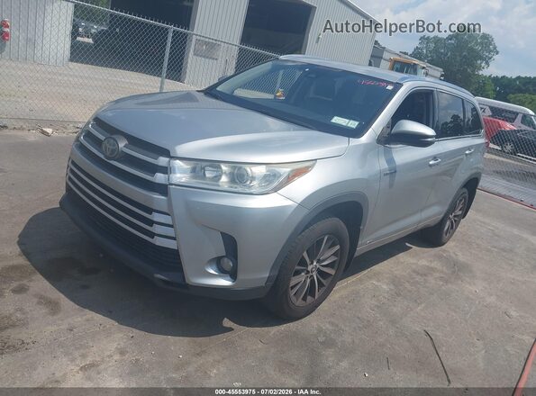 5TDJGRFH6JS045105 2018 TOYOTA HIGHLANDER HYBRID Silver Передня ліва чверть
