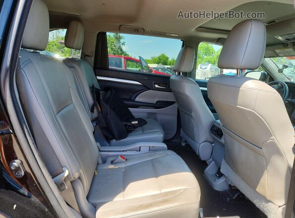 5TDJKRFH3GS292301 2016 TOYOTA HIGHLANDER Black Widok wnętrza z tyłu