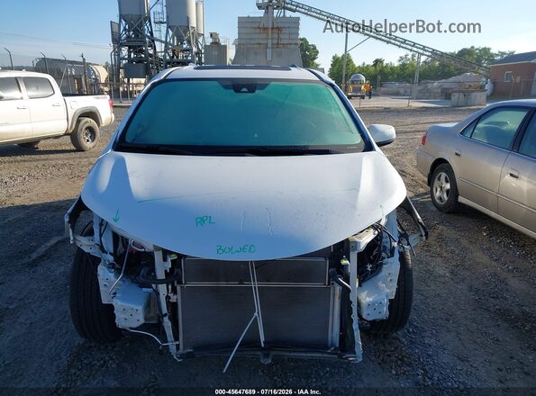 5TDJRKEC1SS234978 2025 TOYOTA SIENNA White უკანა სალონის ხედი