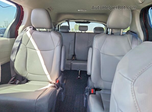 5TDJRKEC2NS089809 2022 TOYOTA SIENNA Red Rear seats view