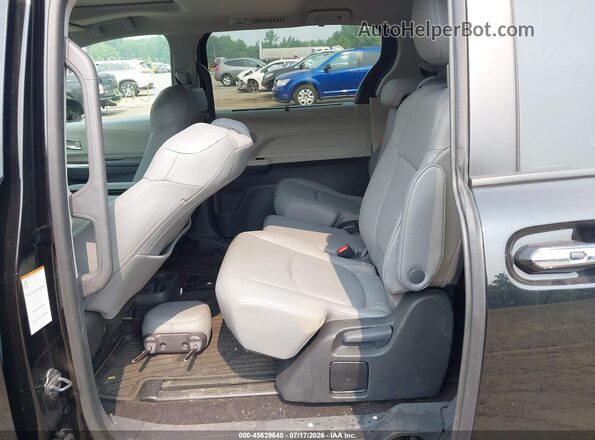 5TDJRKEC2RS203930 2024 TOYOTA SIENNA Black Вид наклейки з VIN-кодом