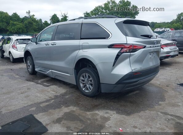 5TDJRKEC4NS081257 2022 TOYOTA SIENNA Silver Trasero izquierdo