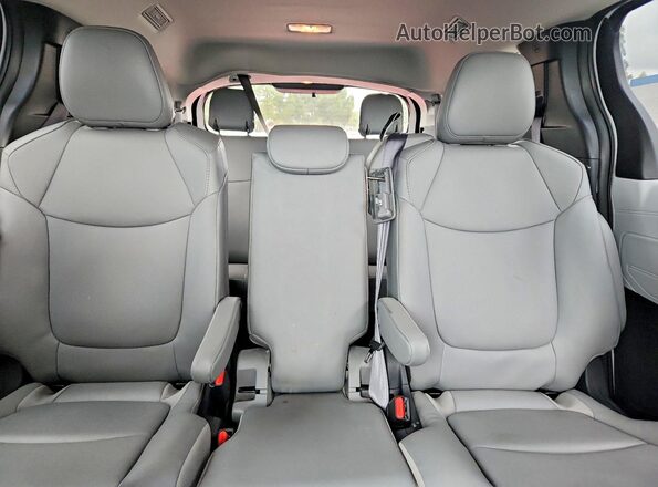 5TDJRKEC7SS286017 2025 TOYOTA SIENNA White Rear seats view