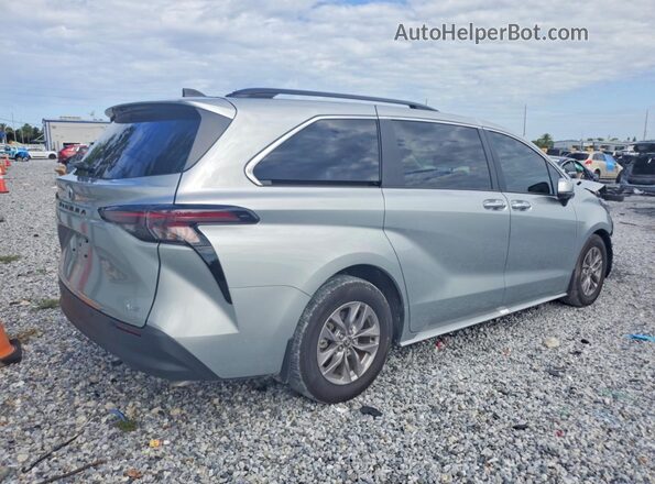 5TDJRKEC8SS269050 2025 TOYOTA SIENNA Silver Հետևի աջ