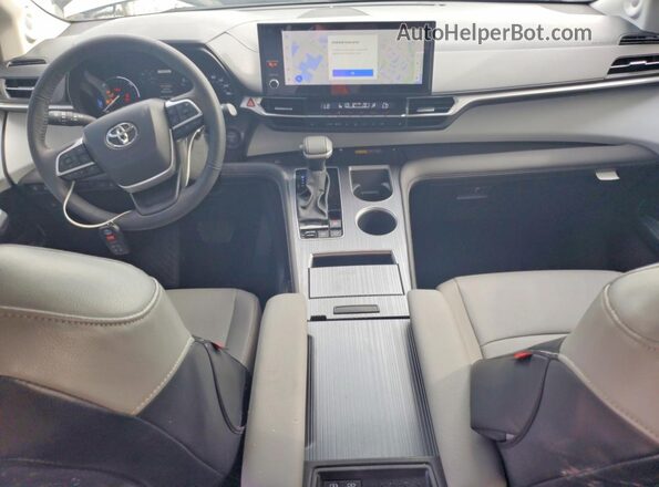 5TDJRKEC8SS269050 2025 TOYOTA SIENNA Silver Առջևի վահանակի տեսք