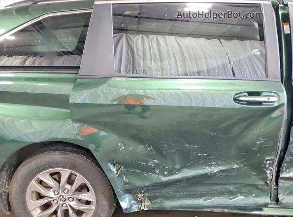 5TDJSKFC3MS035484 2021 TOYOTA SIENNA Green უკანა სალონის ხედი