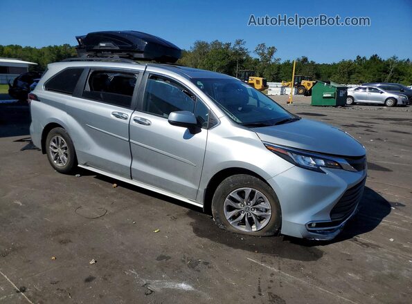 5TDJSKFC4PS091356 2023 TOYOTA SIENNA Silver Передня права чверть
