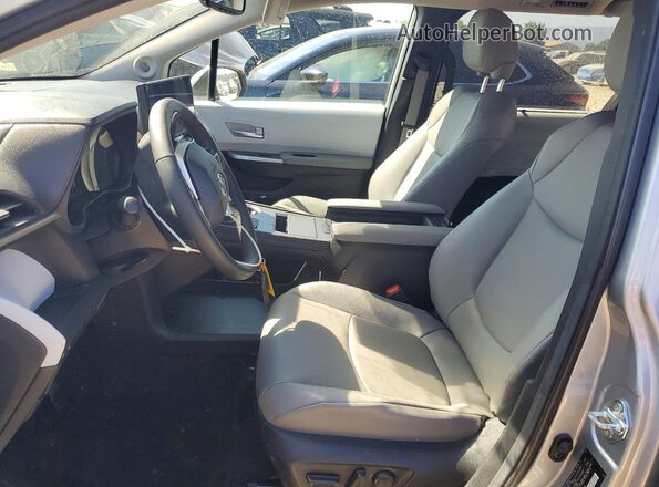 5TDJSKFC7SS182100 2025 TOYOTA SIENNA Silver Vista interior delantera