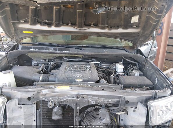 5TDJW5G18GS128198 2016 TOYOTA SEQUOIA Gray Vista trasera